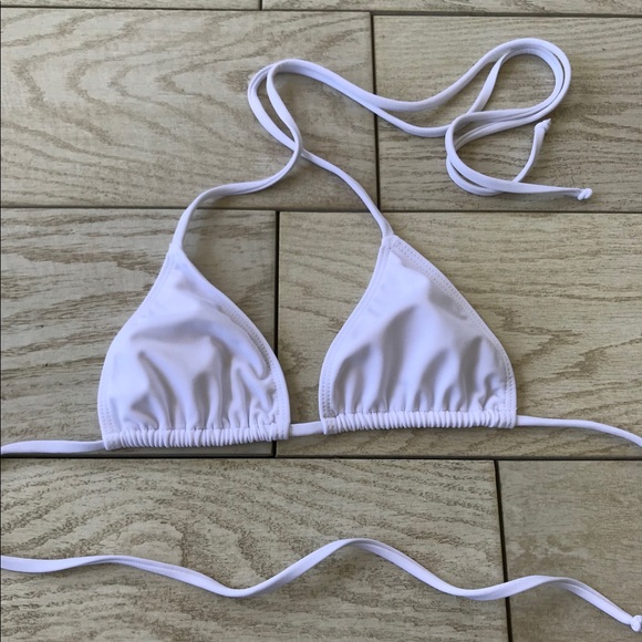 White Triangle Top - Picture 2 of 3